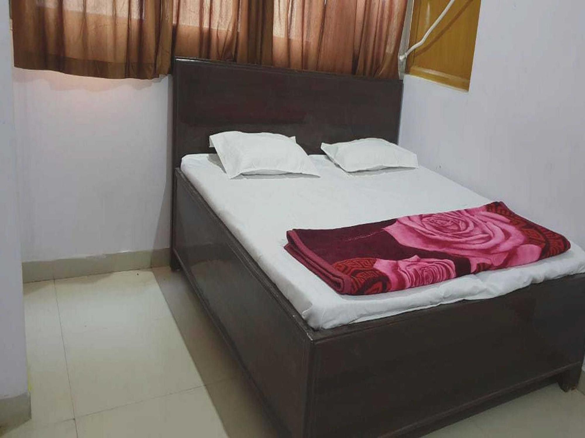 Hotel O Rr Guest House Patna  Kültér fotó