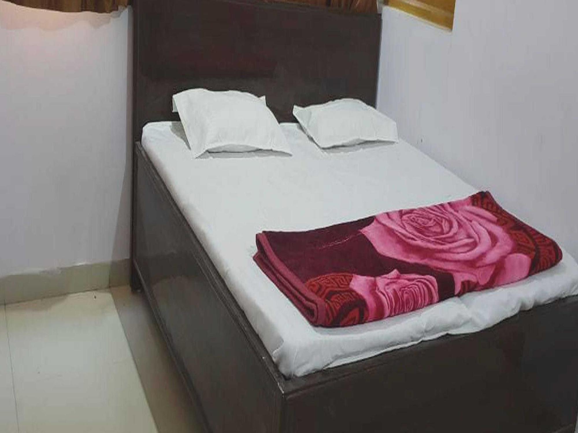 Hotel O Rr Guest House Patna  Kültér fotó